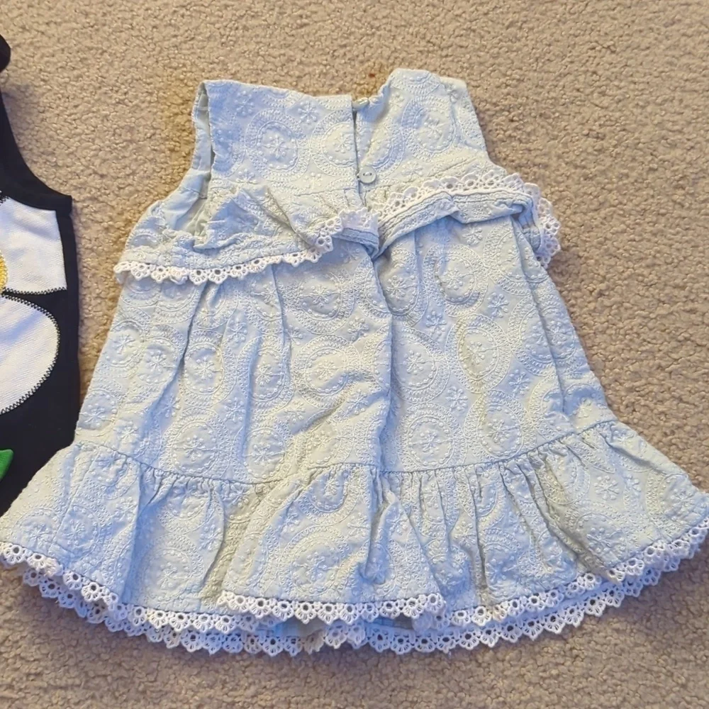 Bundle of Two Dresses Size 9-12 Months - Picture 4 of 7